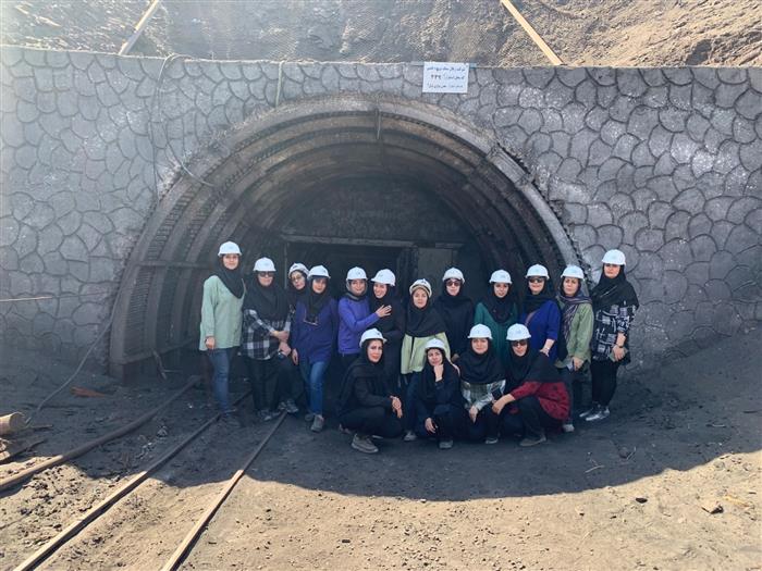 تعداد ۲۶ نفر از اعضای این سازمان كه عمدتا مسئولین فنی معادن هستند از معدن زغال‌سنگ و كارخانه زغال‌شویی شركت زغال‌سنگ پروده طبس بازدید به‌عمل آوردند.